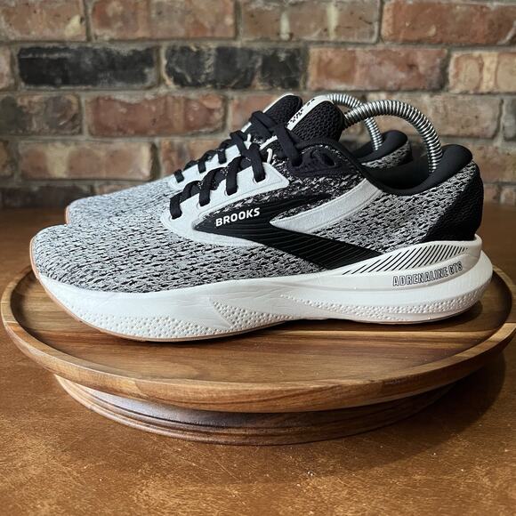 Brooks Adrenaline GTS 24 Supportive Womens 9 Oreo Gray Running Shoes Sneakers - Picture 15 of 16
